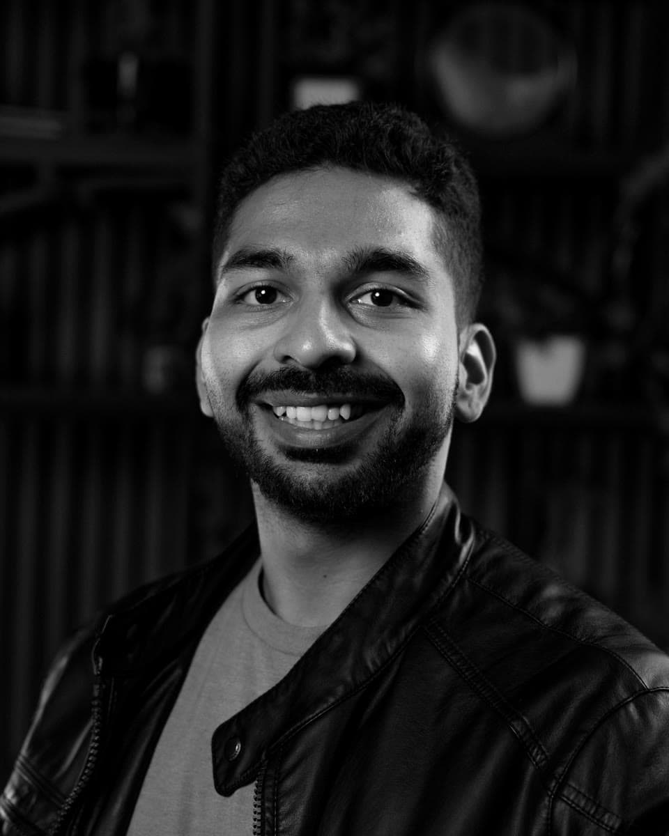 Paritosh Kulkarni, Współzałożyciel i dyrektor techniczny